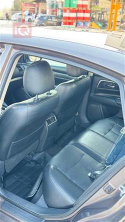 نيسان ألتيما